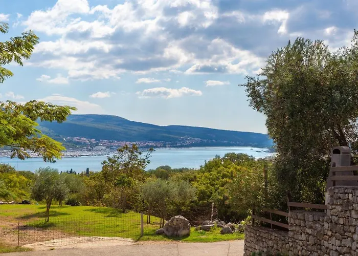Lucija With Pool Island Krk By Guide 빌라 Kornić
